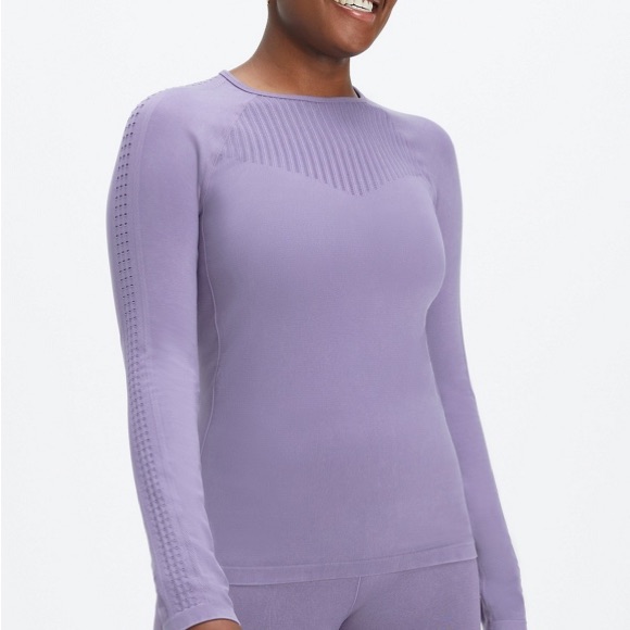 Fabletics Sync Seamless Long-Sleeve Top Violetta Seamless Compression Top